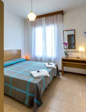 Imagen de la habitación del Hotel Saturno, Lido Di Jesolo. Foto 4