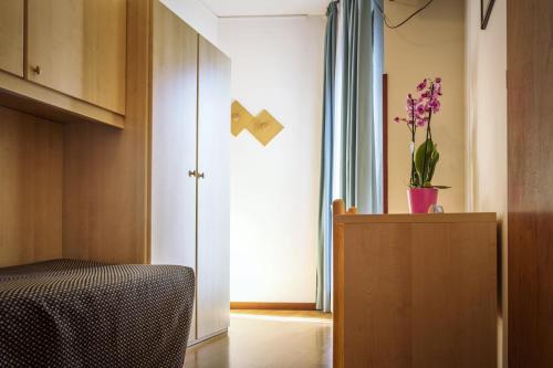 Imagen de la habitación del Hotel Saturno, Limone sul Garda. Foto 9