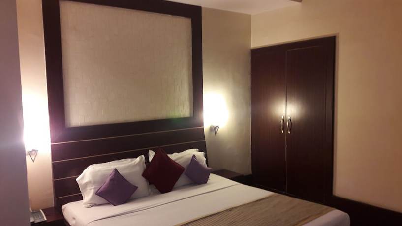 Imagen de la habitación del Hotel Satya Ashoka. Foto 11