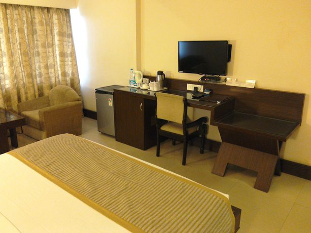 Imagen de la habitación del Hotel Satya Ashoka. Foto 13