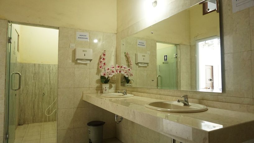 Imagen de los interiores del Hotel Satya Graha. Foto 17