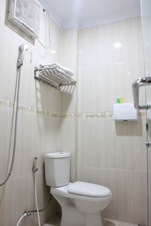 Imagen de la habitación del Hotel Satya Graha. Foto 13