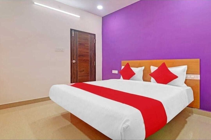 Imagen de la habitación del Hotel Satya Inn. Foto 13