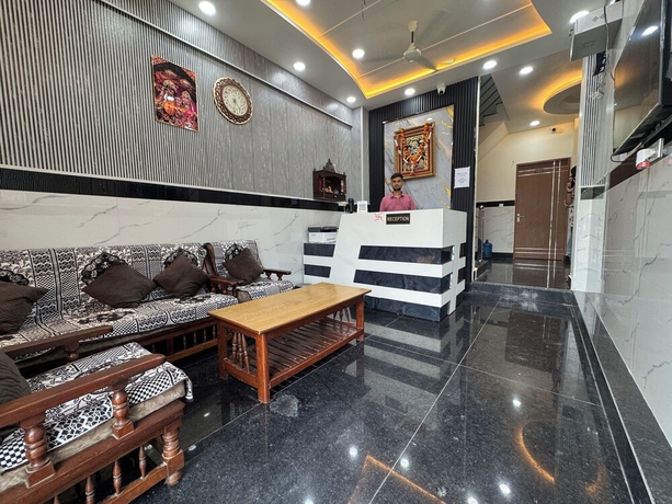 Imagen de los interiores del Hotel Satya Nikunj INN. Foto 15