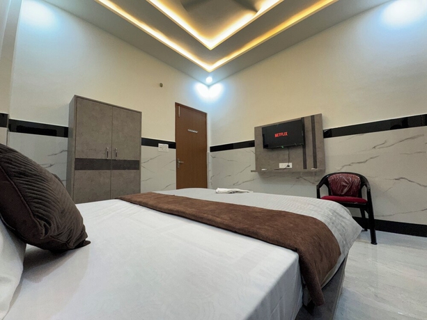 Imagen de la habitación del Hotel Satya Nikunj INN. Foto 6