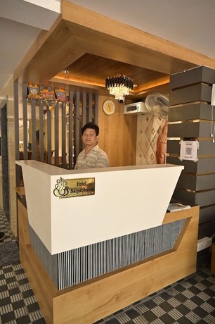Imagen de los interiores del Hotel Satyabhama Lodging. Foto 11