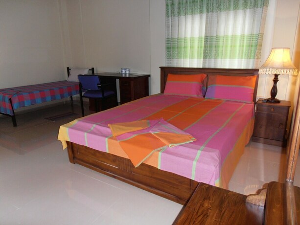 Imagen de la habitación del Hotel Satyodaya Educational Training Centre. Foto 16