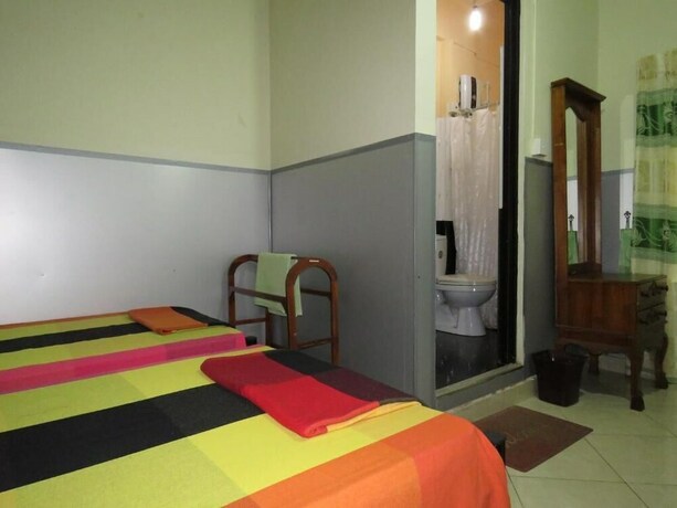Imagen de la habitación del Hotel Satyodaya Educational Training Centre. Foto 18