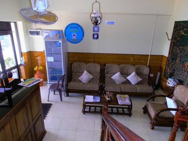 Imagen de los interiores del Hotel Satyodaya Educational Training Centre. Foto 20