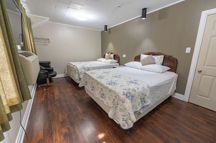 Imagen de la habitación del Hotel Sauble Beach Lodge. Foto 1