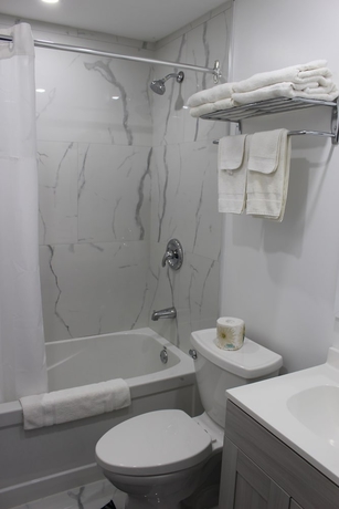 Imagen de la habitación del Hotel Sauble Beach Lodge. Foto 2