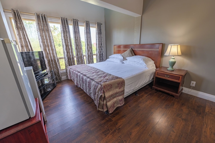 Imagen de la habitación del Hotel Sauble Beach Lodge. Foto 7