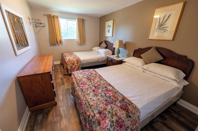 Imagen de la habitación del Hotel Sauble Beach Lodge. Foto 9