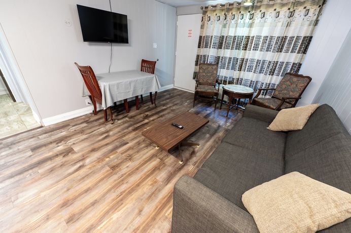 Imagen de la habitación del Hotel Sauble Beach Lodge. Foto 10