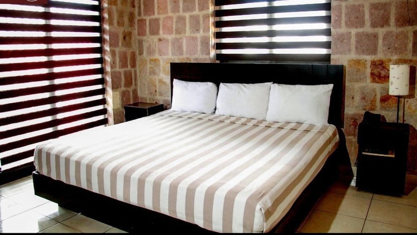 Imagen de la habitación del Hotel Sauces Morelia - Centro Historico. Foto 4