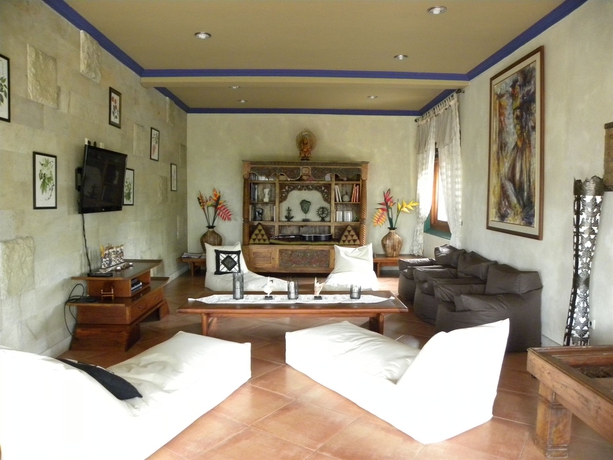 Imagen de los interiores del Hotel Saudara Home. Foto 9