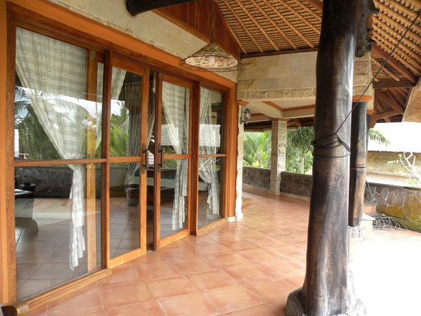 Imagen de los exteriores del Hotel Saudara Home. Foto 6