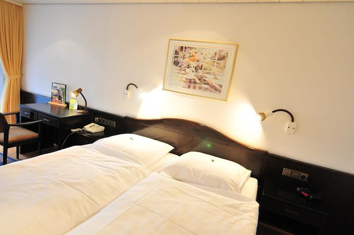 Imagen de la habitación del Hotel Sauerbrey. Foto 10