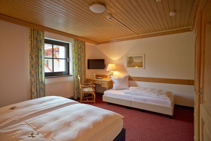 Imagen de la habitación del Hotel Sauerlacher Post, Sauerlach. Foto 7