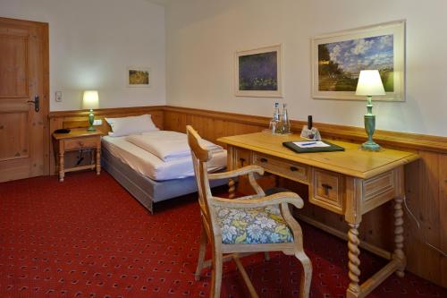 Imagen de la habitación del Hotel Sauerlacher Post, Sauerlach. Foto 8