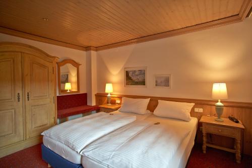 Imagen de la habitación del Hotel Sauerlacher Post, Sauerlach. Foto 10