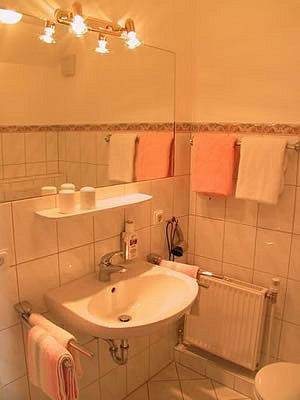 Imagen de la habitación del Hotel Sauerl&auml;nder Hof. Foto 5