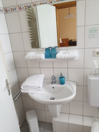 Imagen de la habitación del Hotel Sauerländer Hof Iserlohn. Foto 5