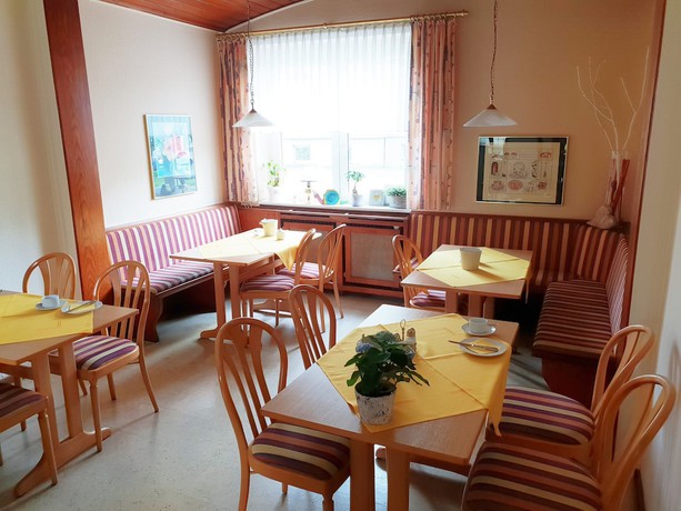 Imagen de los interiores del Hotel Sauerländer Hof Iserlohn. Foto 10