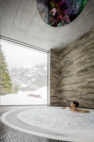 Imagen de la piscina del Hotel Säntis - Das. Foto 19