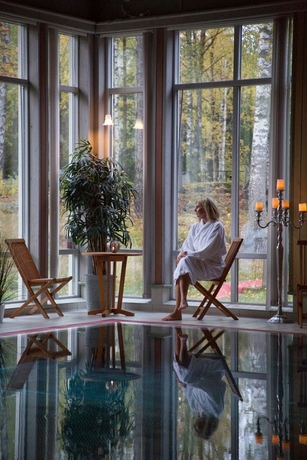 Imagen de la piscina del Hotel Sätra Brunn Hälsobrunn. Foto 18