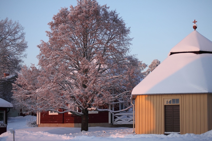 Imagen de los exteriores del Hotel Sätra Brunn Hälsobrunn. Foto 11