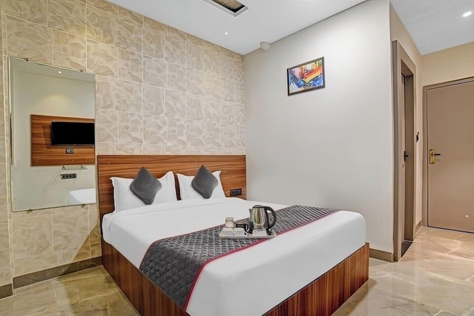 Imagen de la habitación del Hotel Saurabh Inn. Foto 3