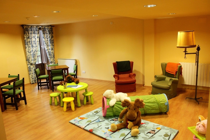 Imagen de los interiores del Hotel Saurat. Foto 15