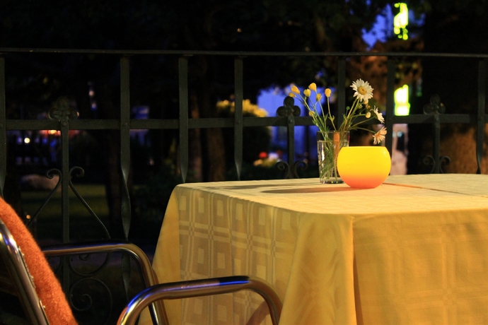 Imagen del bar/restaurante del Hotel Saurat. Foto 4