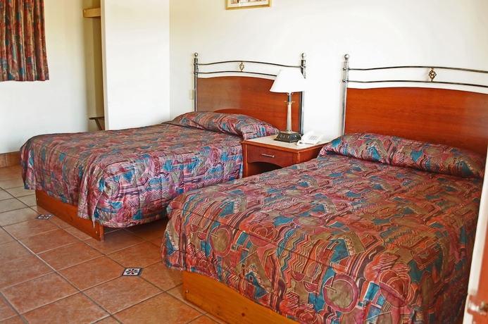 Imagen de la habitación del Hotel Sausalito. Foto 5