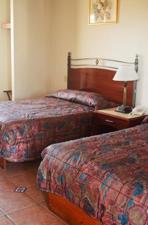 Imagen de la habitación del Hotel Sausalito. Foto 11