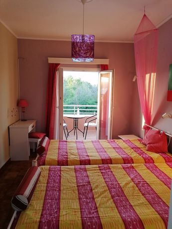 Imagen de la habitación del Hotel Sausan. Foto 5