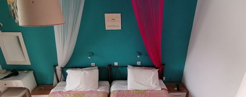 Imagen de la habitación del Hotel Sausan. Foto 9
