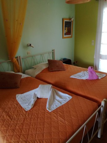 Imagen de la habitación del Hotel Sausan. Foto 11