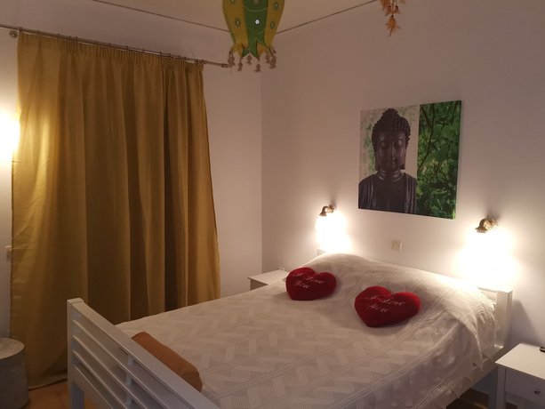 Imagen de la habitación del Hotel Sausan. Foto 12