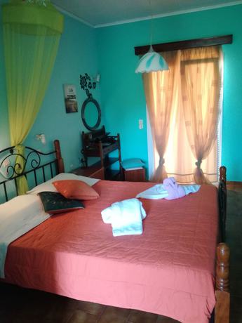 Imagen de la habitación del Hotel Sausan. Foto 18