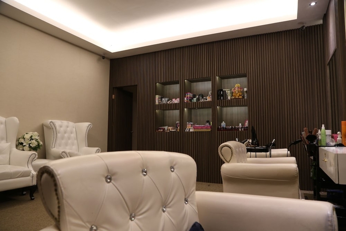 Imagen de los interiores del Hotel Savan Resorts. Foto 16