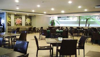 Imagen del bar/restaurante del Hotel Savana And Convention. Foto 4