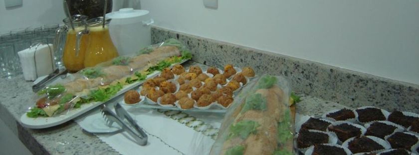 Imagen del bar/restaurante del Hotel Savana, Ol&iacute;mpia. Foto 4