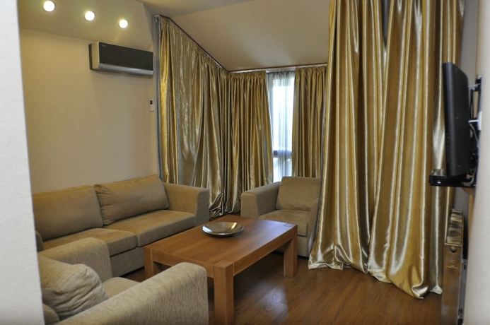 Imagen de la habitación del Hotel Savaneti. Foto 13