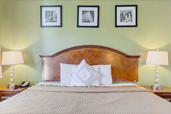 Imagen de la habitación del Hotel Savannah Garden, Chippewa Terrace. Foto 10
