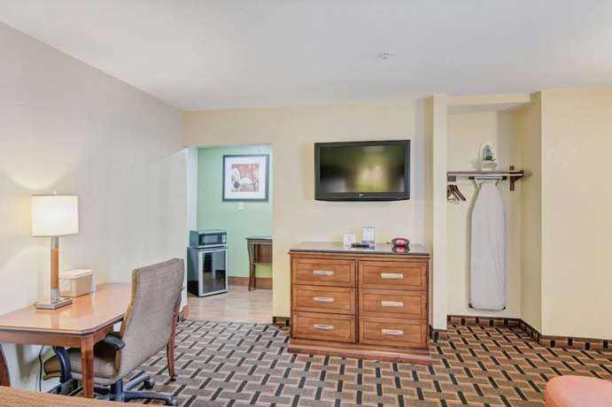 Imagen de la habitación del Hotel Savannah Garden, Chippewa Terrace. Foto 16