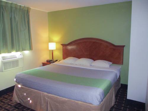 Imagen de la habitación del Hotel Savannah Garden Inn. Foto 4