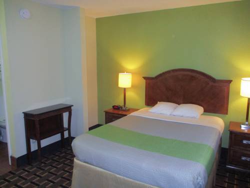 Imagen de la habitación del Hotel Savannah Garden Inn. Foto 5