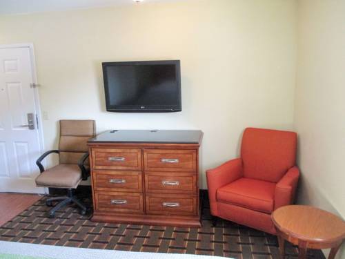 Imagen de la habitación del Hotel Savannah Garden Inn. Foto 10